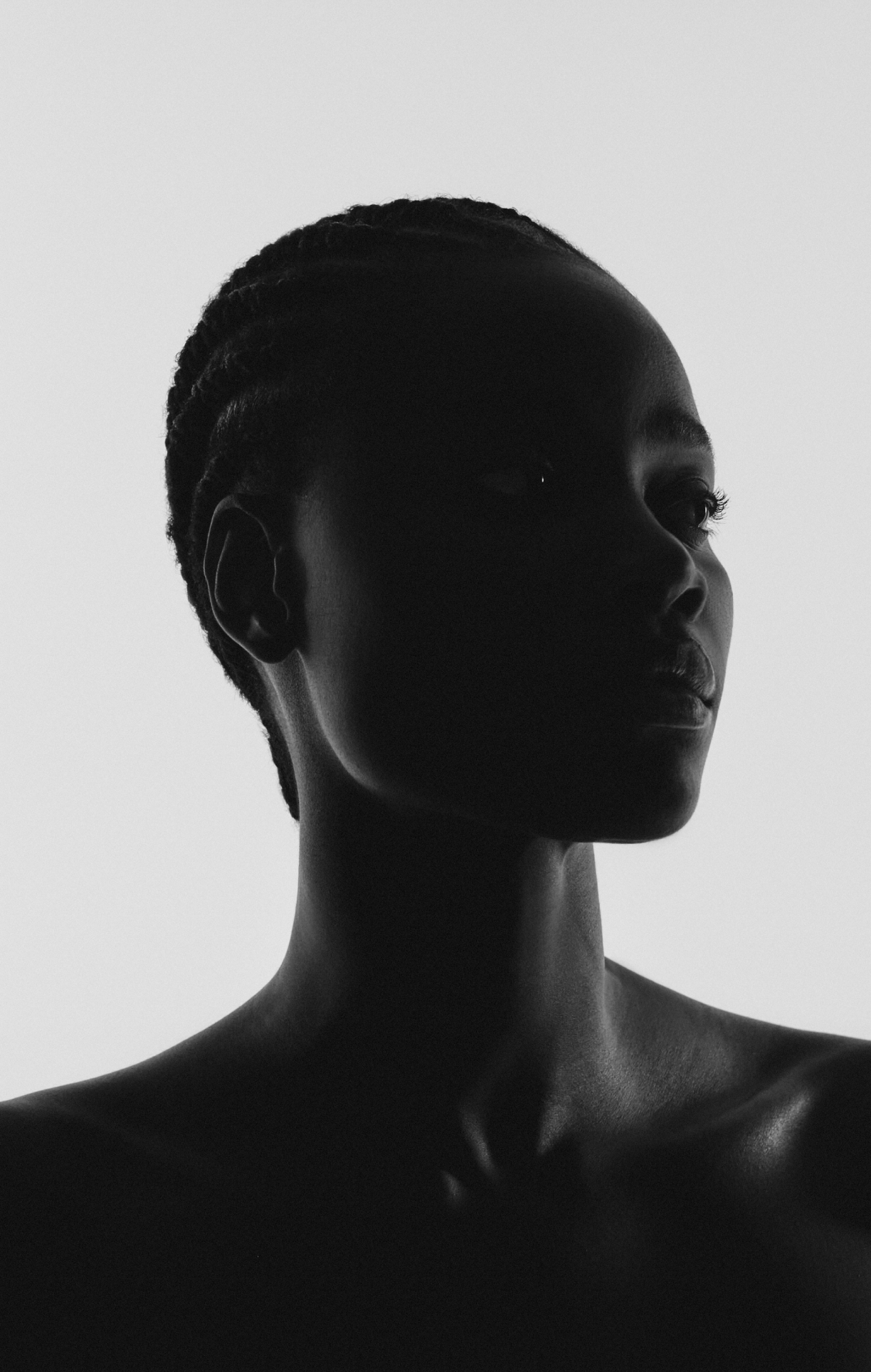 Deesse-PRO_Campaign_Stills_PNG-RGB_11-2